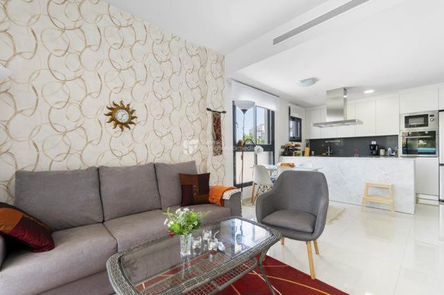 Jeramy Appartement Torrevieja Exteriör bild